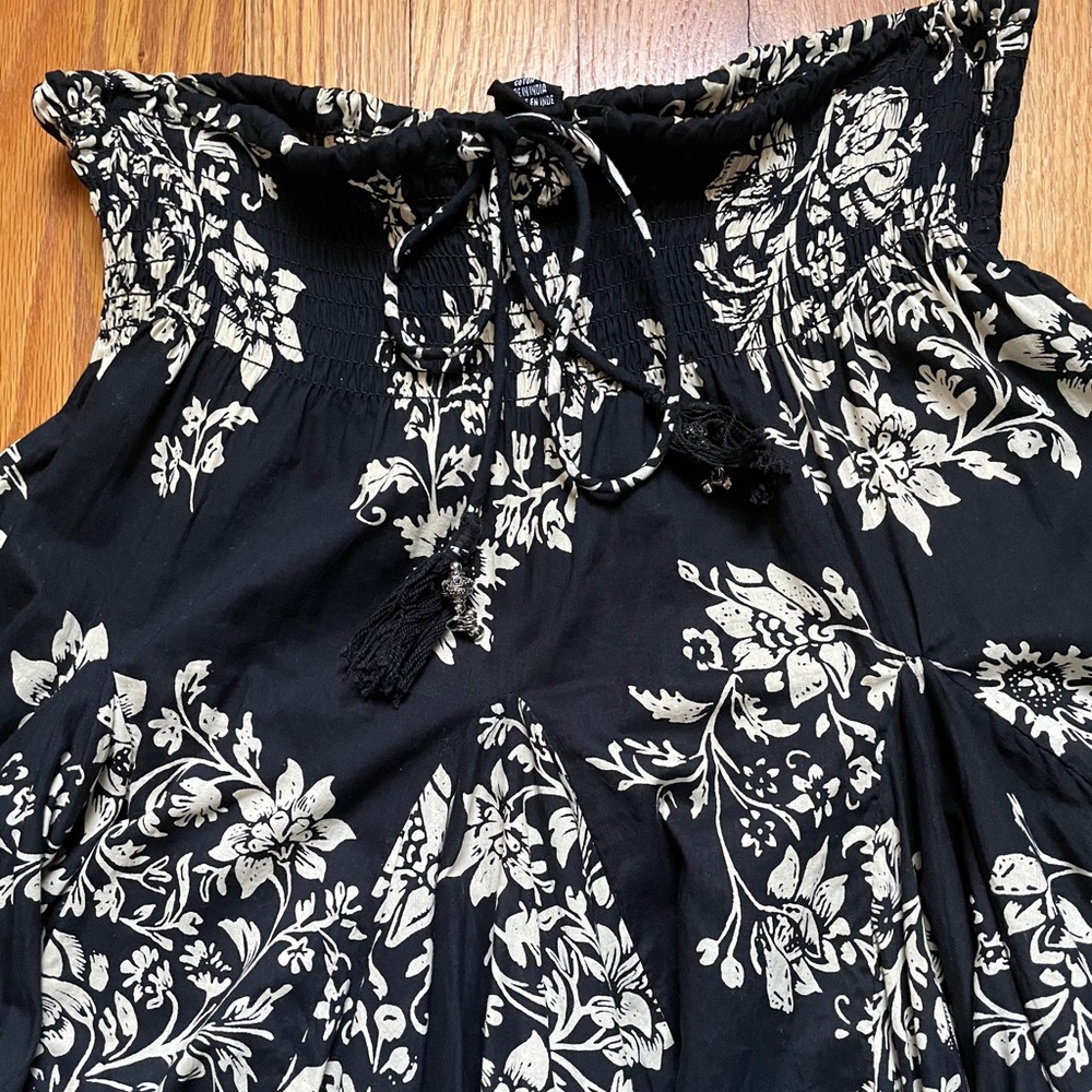 Skirt - Picture 2 of 15